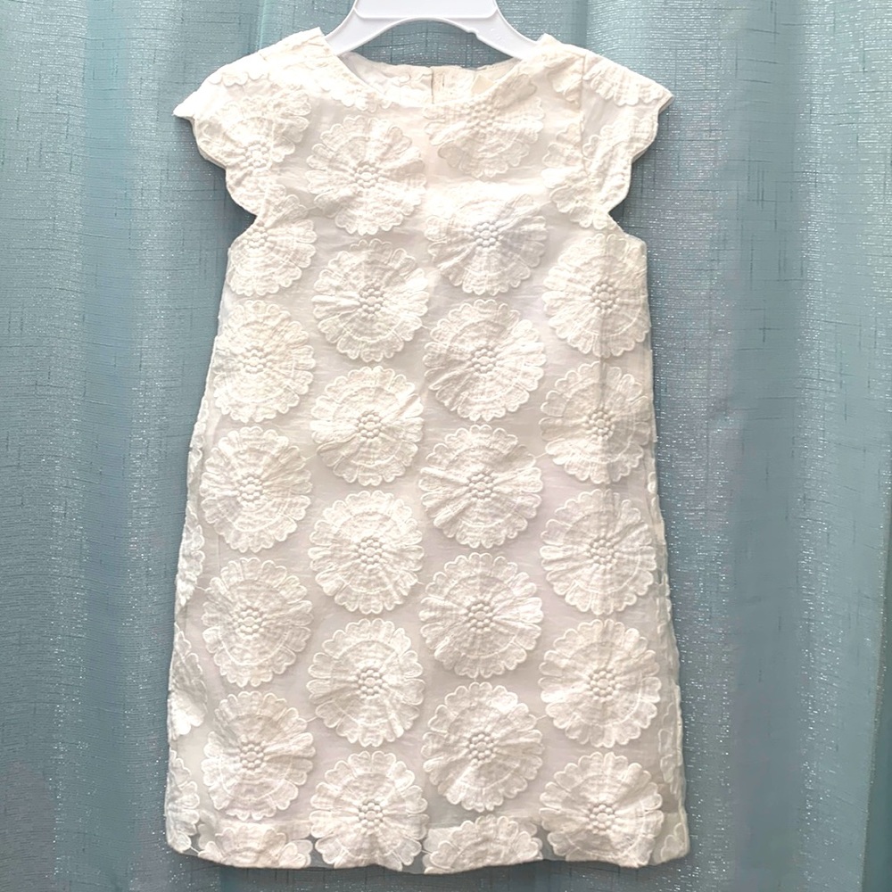 Gymboree White Embroidered Dress Size S (5-6) EUC